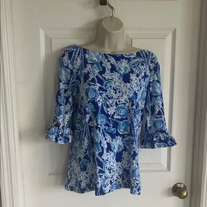 Lilly Pulitzer Blue Floral Blouse with Ruffle Sleeves